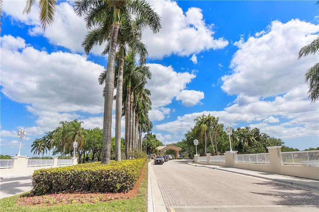 The Palms @PEMBROKE ISLES - Residential