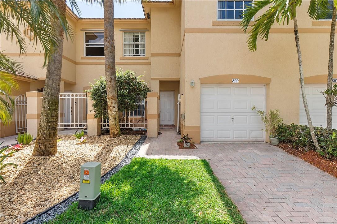 The Palms @PEMBROKE ISLES - Residential