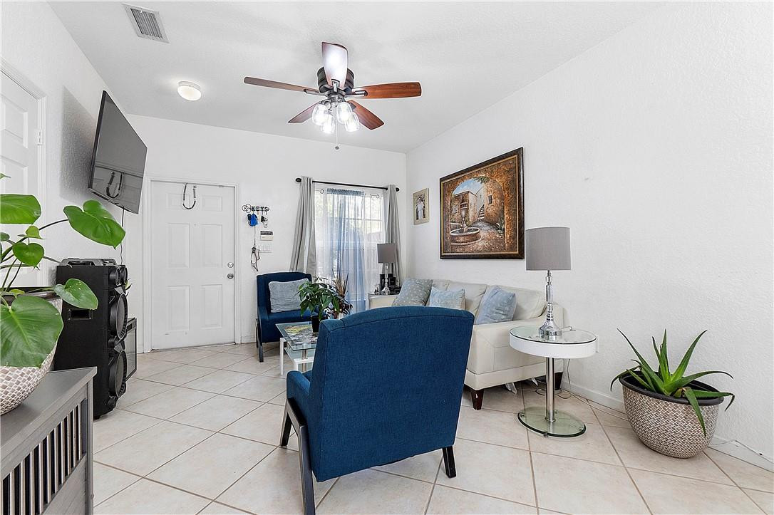 The Palms @PEMBROKE ISLES - Residential