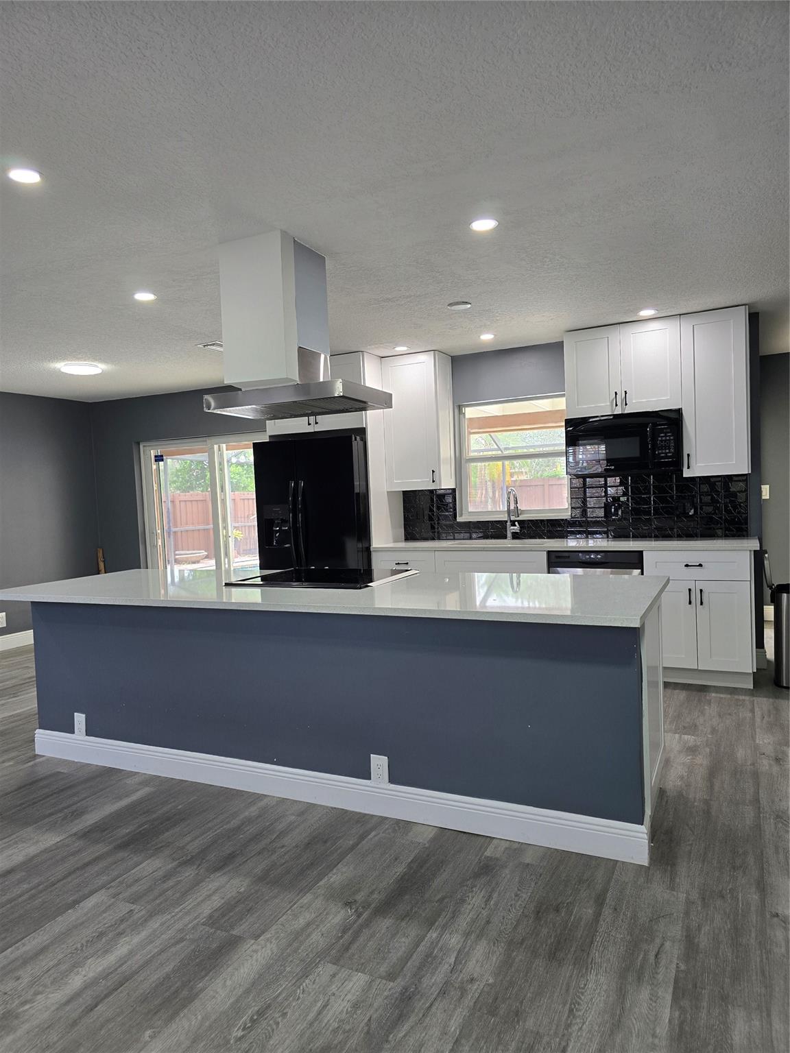 Coral Gate Sec 1 93-7 B - Residential Lease