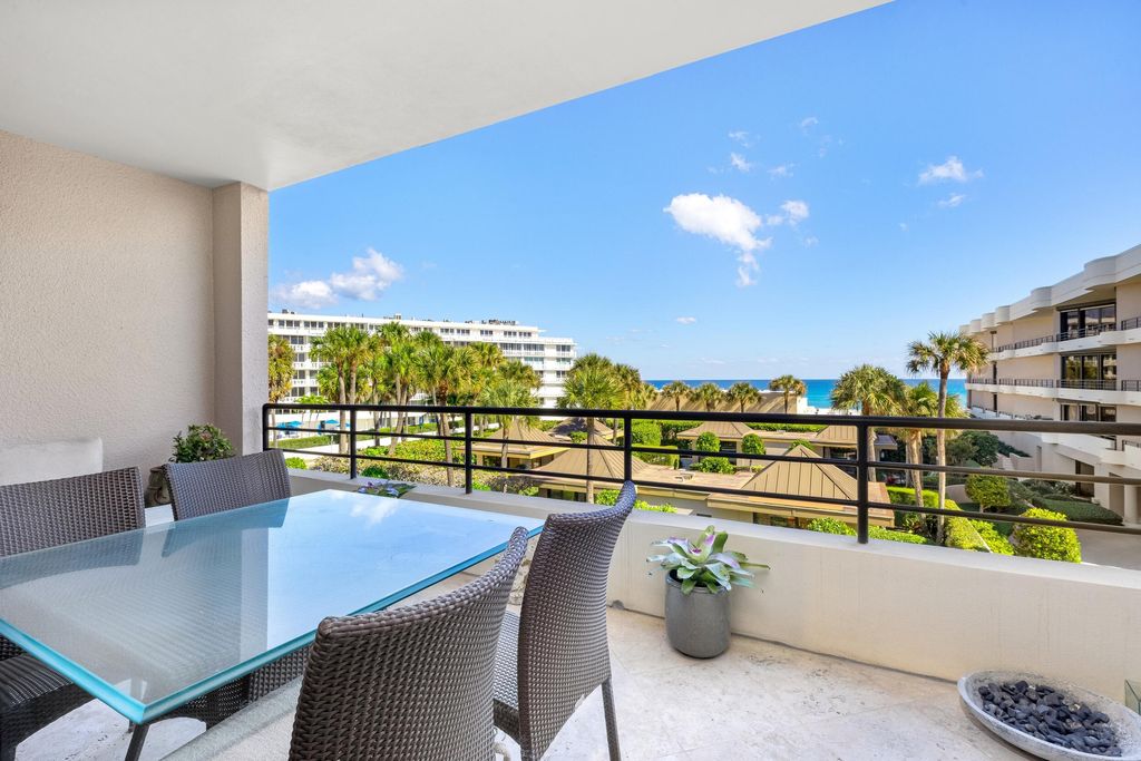 Photo of 120 Sunset Avenue W #3 D, Palm Beach, FL 33480 (MLS # R11159206)