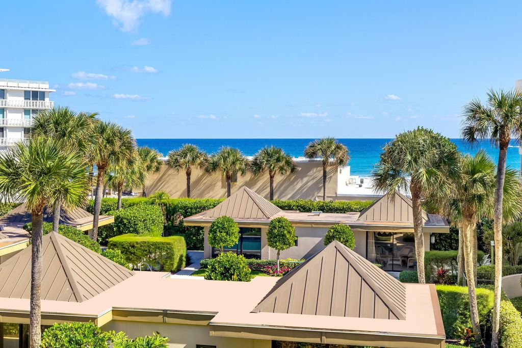 Photo of 120 Sunset Avenue W #3 D, Palm Beach, FL 33480 (MLS # R11159206)