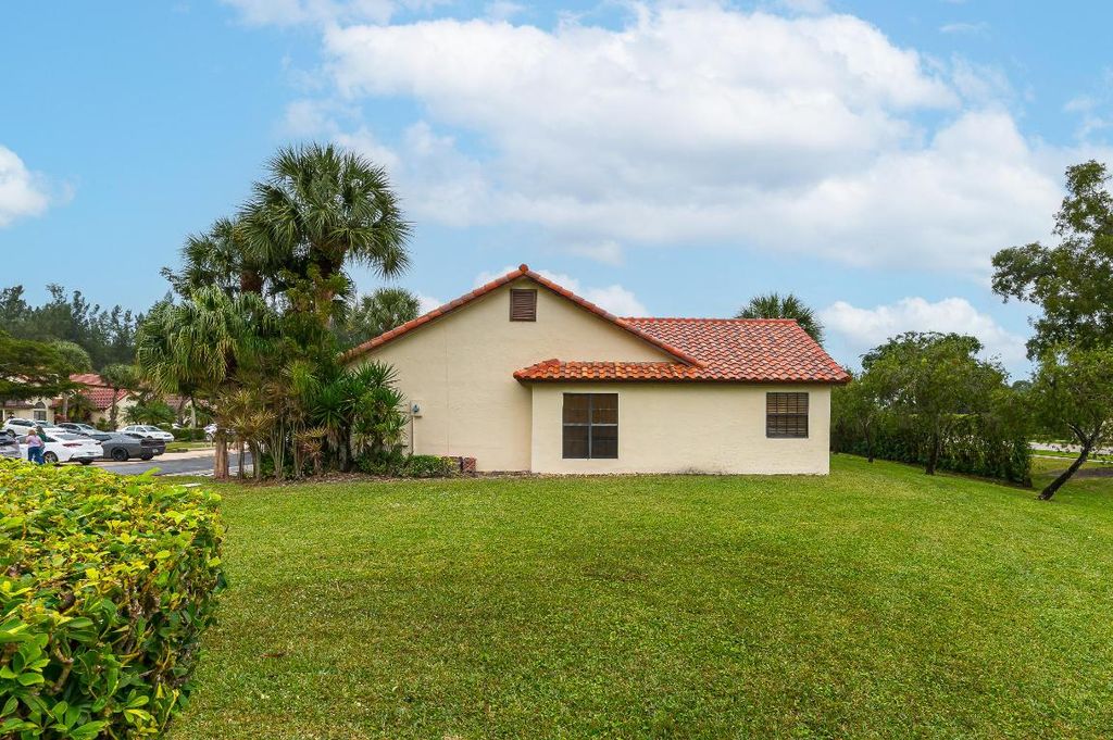 Photo of 10302 Hidden Springs Court, Boca Raton, FL 33498 (MLS # R10958319)