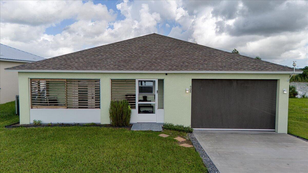 908 RIVERSIDE Drive SW