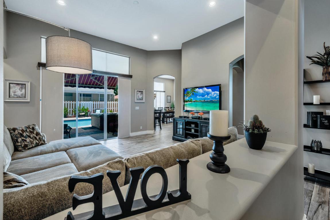 JOURNEYS END - Residential