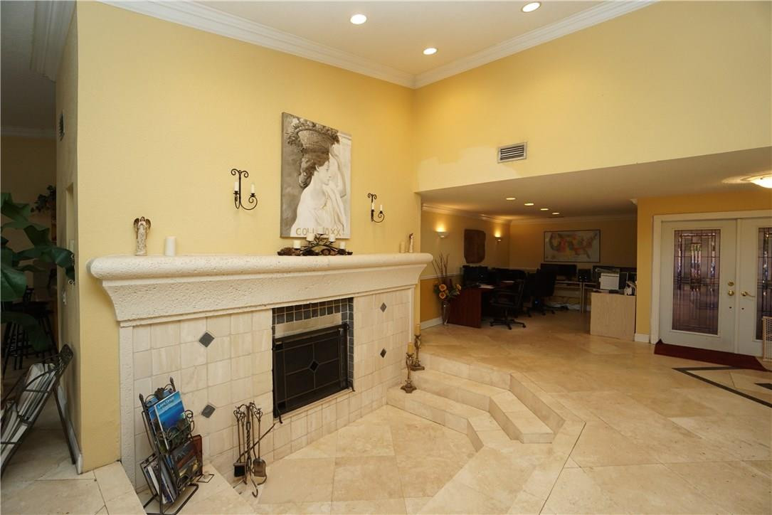 Woodmont Tr 64 95-40 B - Residential