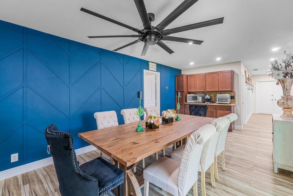 CONFERENCE LAKE ESTATES - Residential Lease