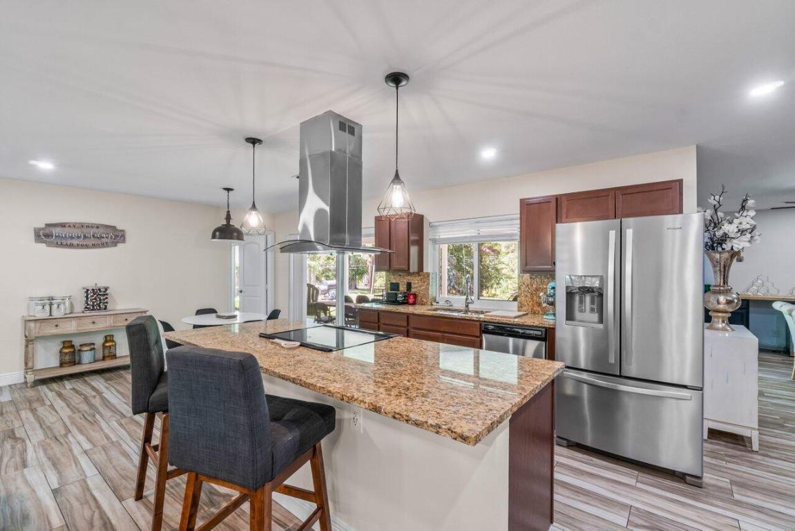 CONFERENCE LAKE ESTATES - Residential Lease