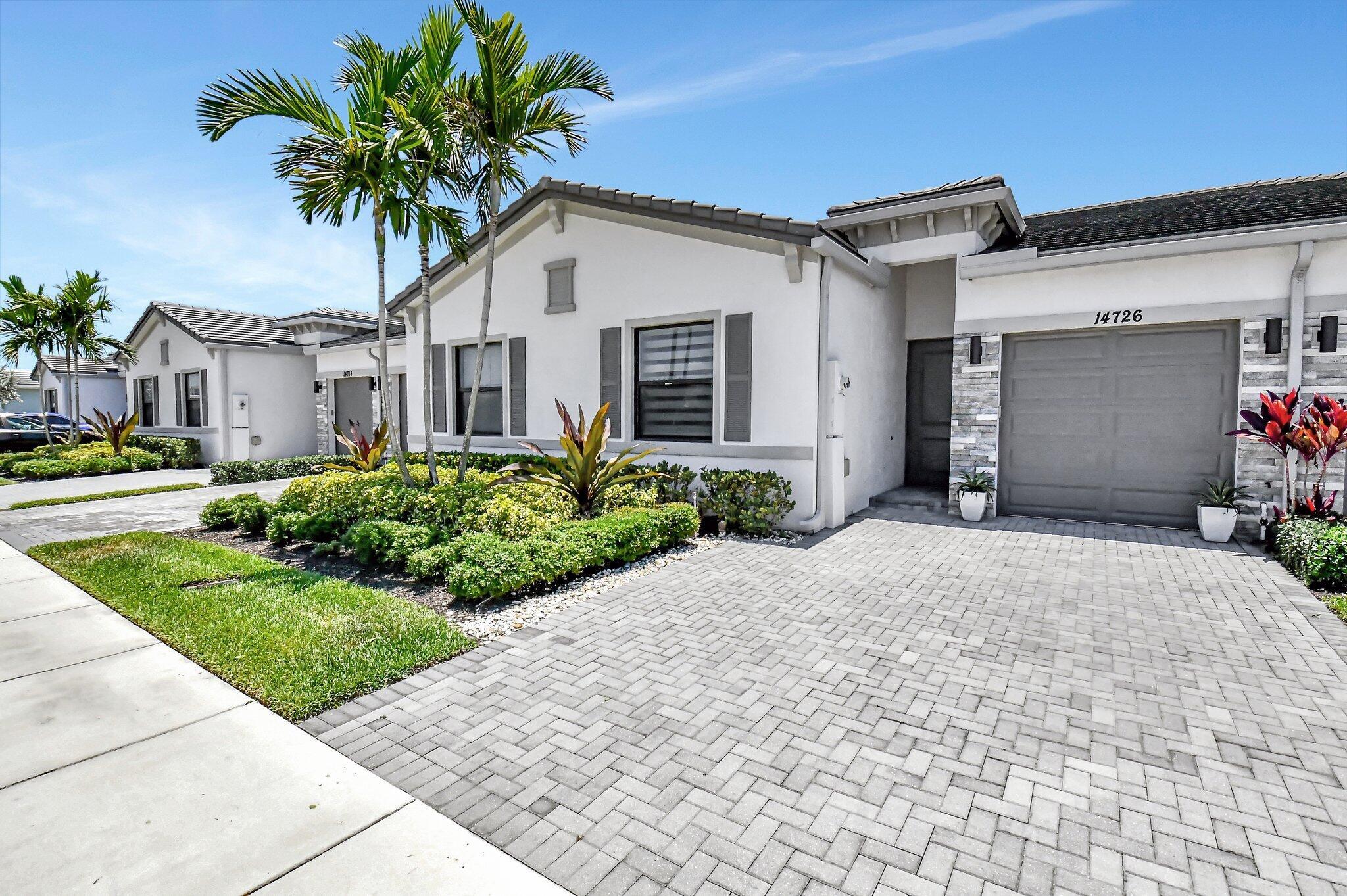 14726 Three Ponds Trail