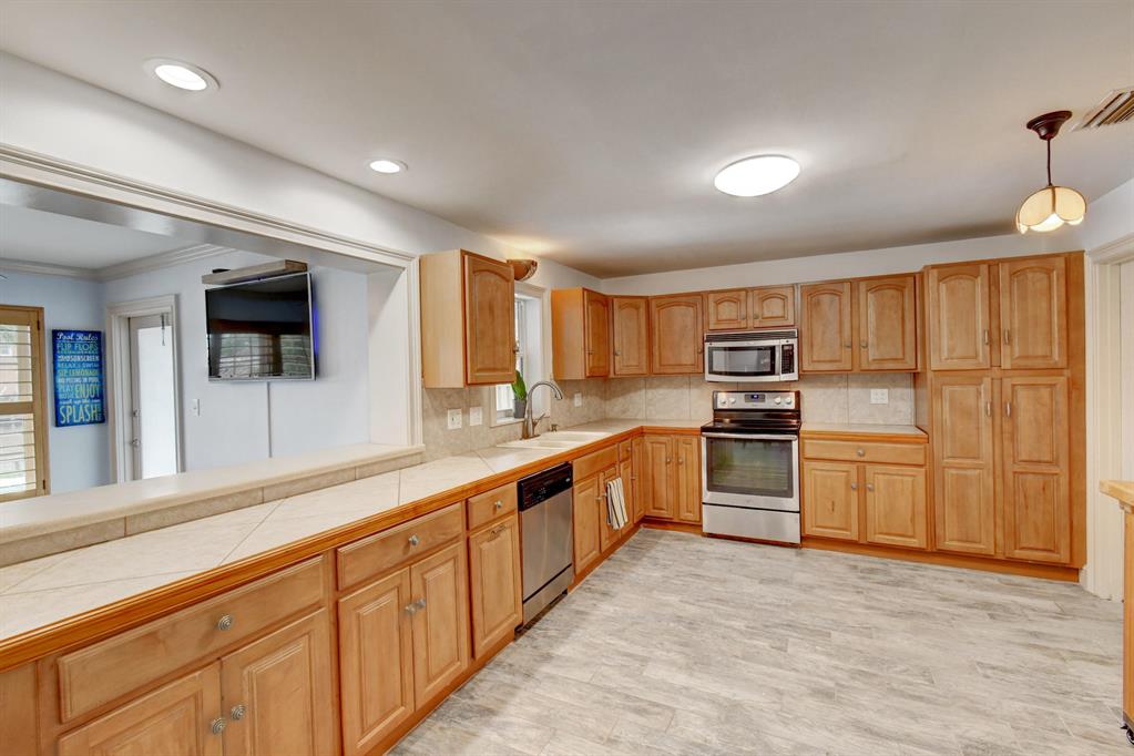 RIVER PARK UNIT 2 - Residential