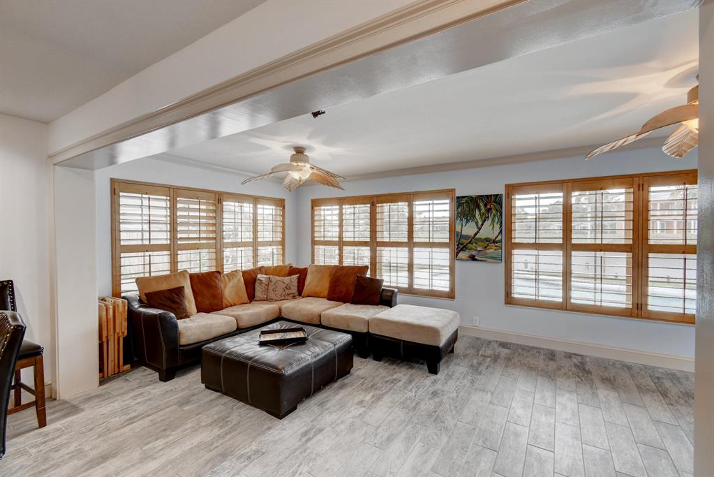 RIVER PARK UNIT 2 - Residential