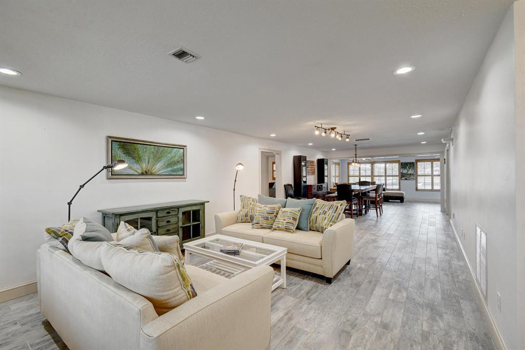 RIVER PARK UNIT 2 - Residential