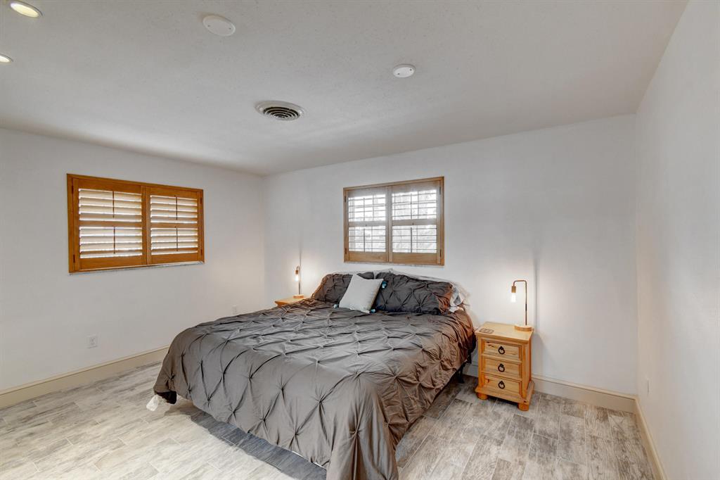 RIVER PARK UNIT 2 - Residential