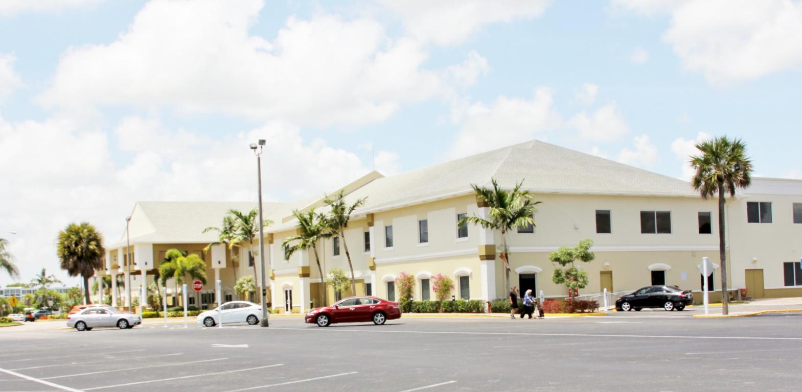 EASTHAMPTON CONDO - Residential