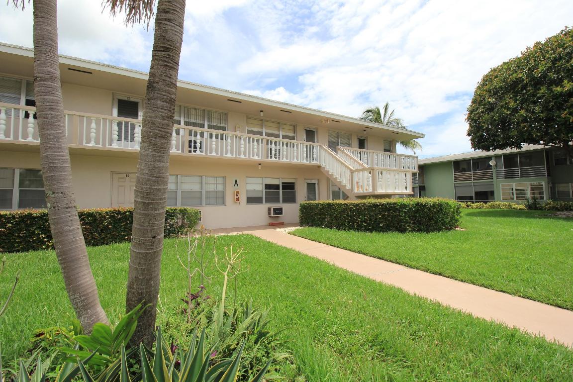 EASTHAMPTON CONDO - Residential