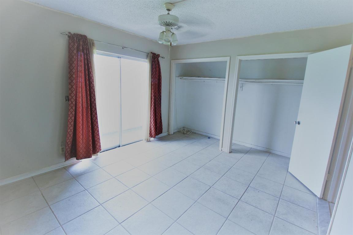 EASTHAMPTON CONDO - Residential