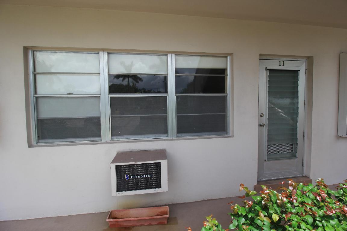 EASTHAMPTON CONDO - Residential