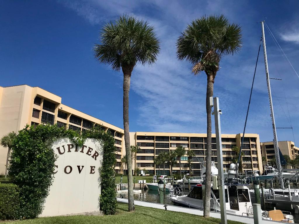JUPITER COVE CONDO - Residential Lease