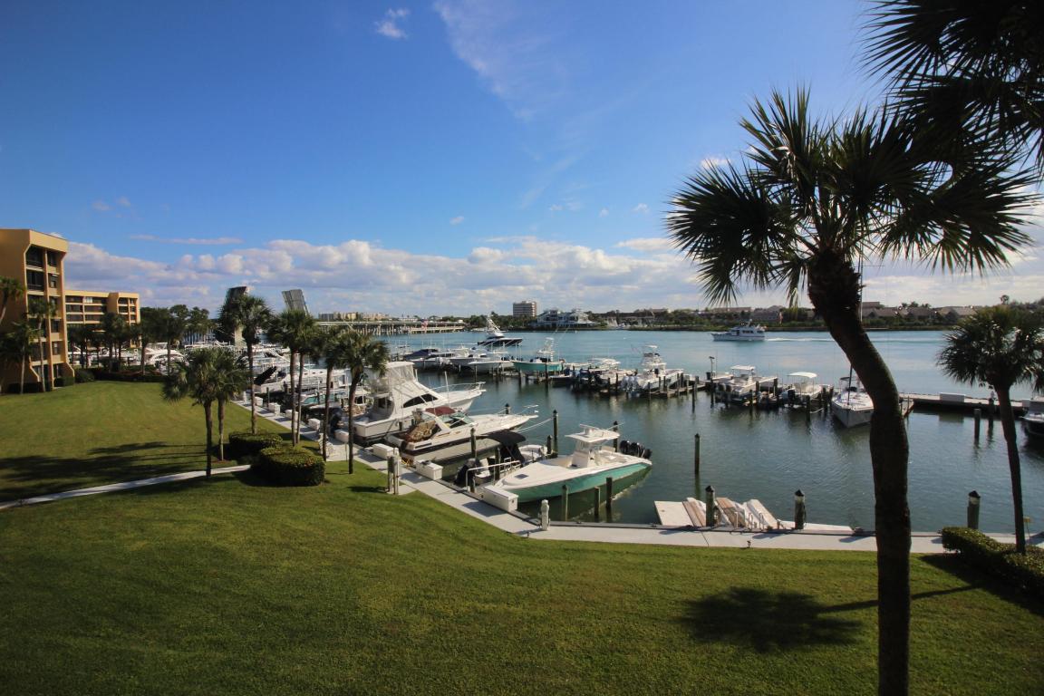 JUPITER COVE CONDO - Residential Lease