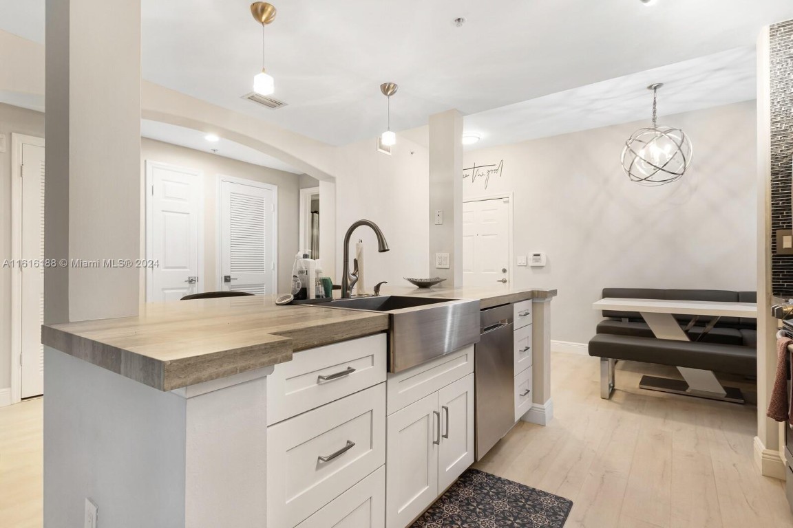 533 NE 3rd Avenue 229