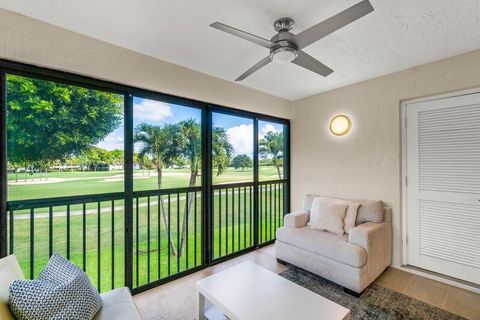 Condominium in Boynton Beach FL 5 Stratford Drive 17.jpg