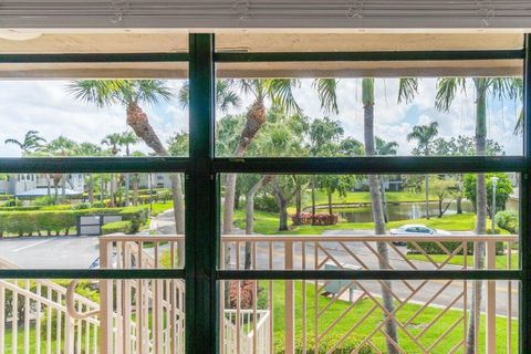 Condominium in Boynton Beach FL 5 Stratford Drive 29.jpg