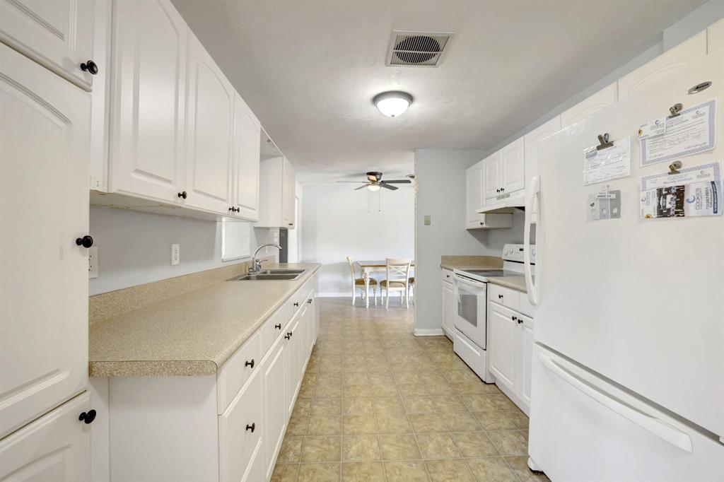 RIVER PARK UNIT 1 - Residential