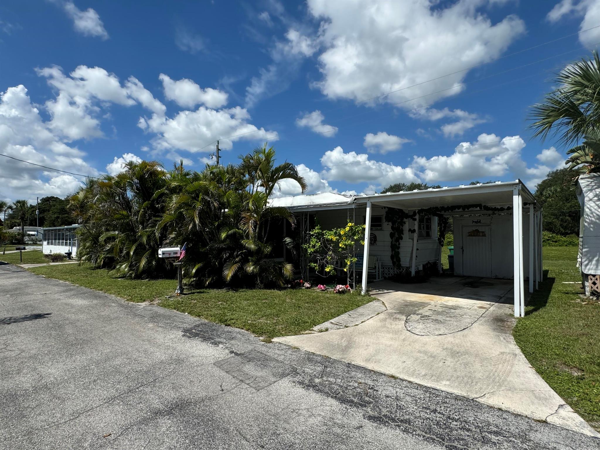Whispering Creek coop - Residential