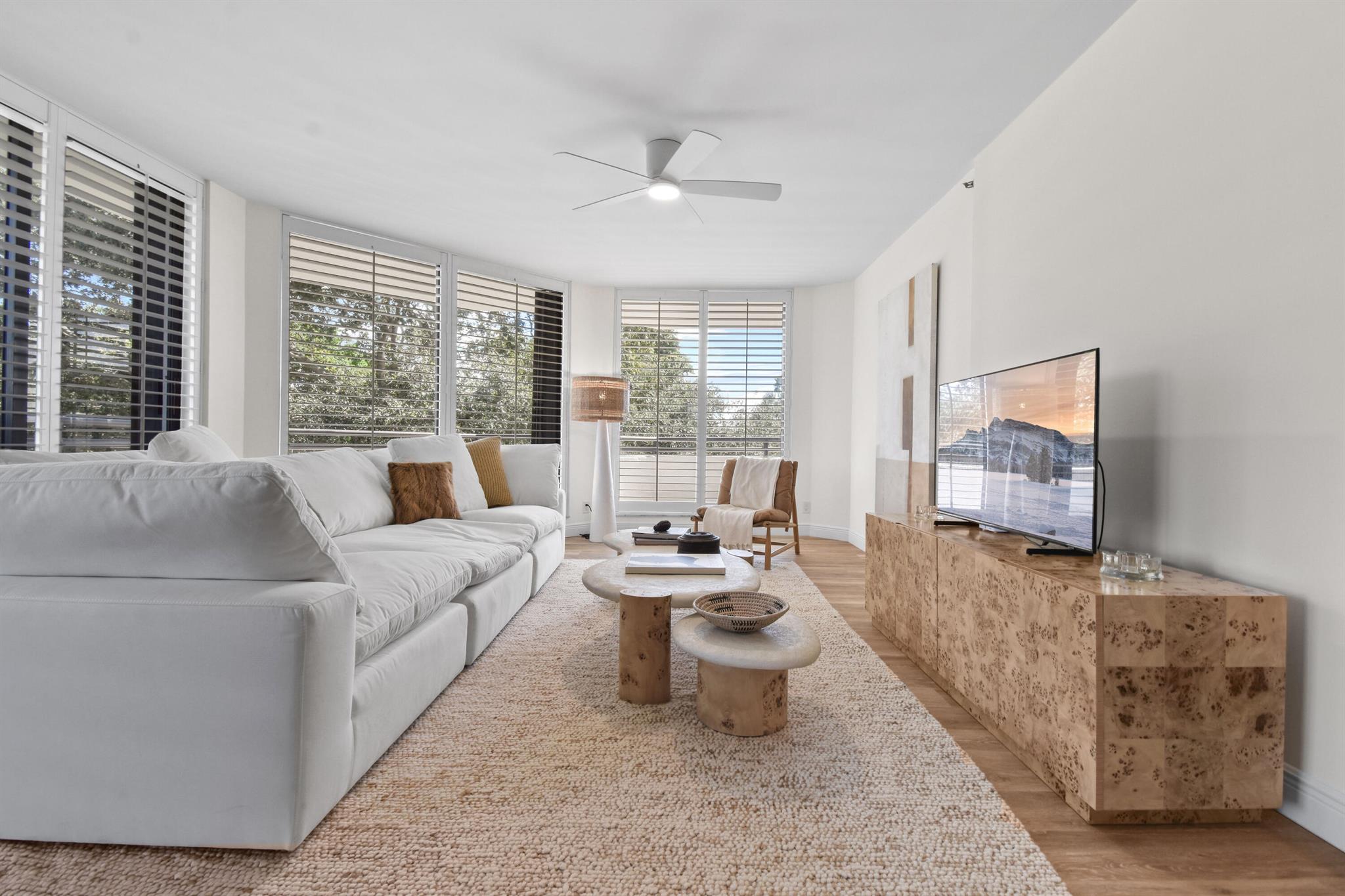 SOUTHPORTE ONE AT JONATHA - Residential Lease