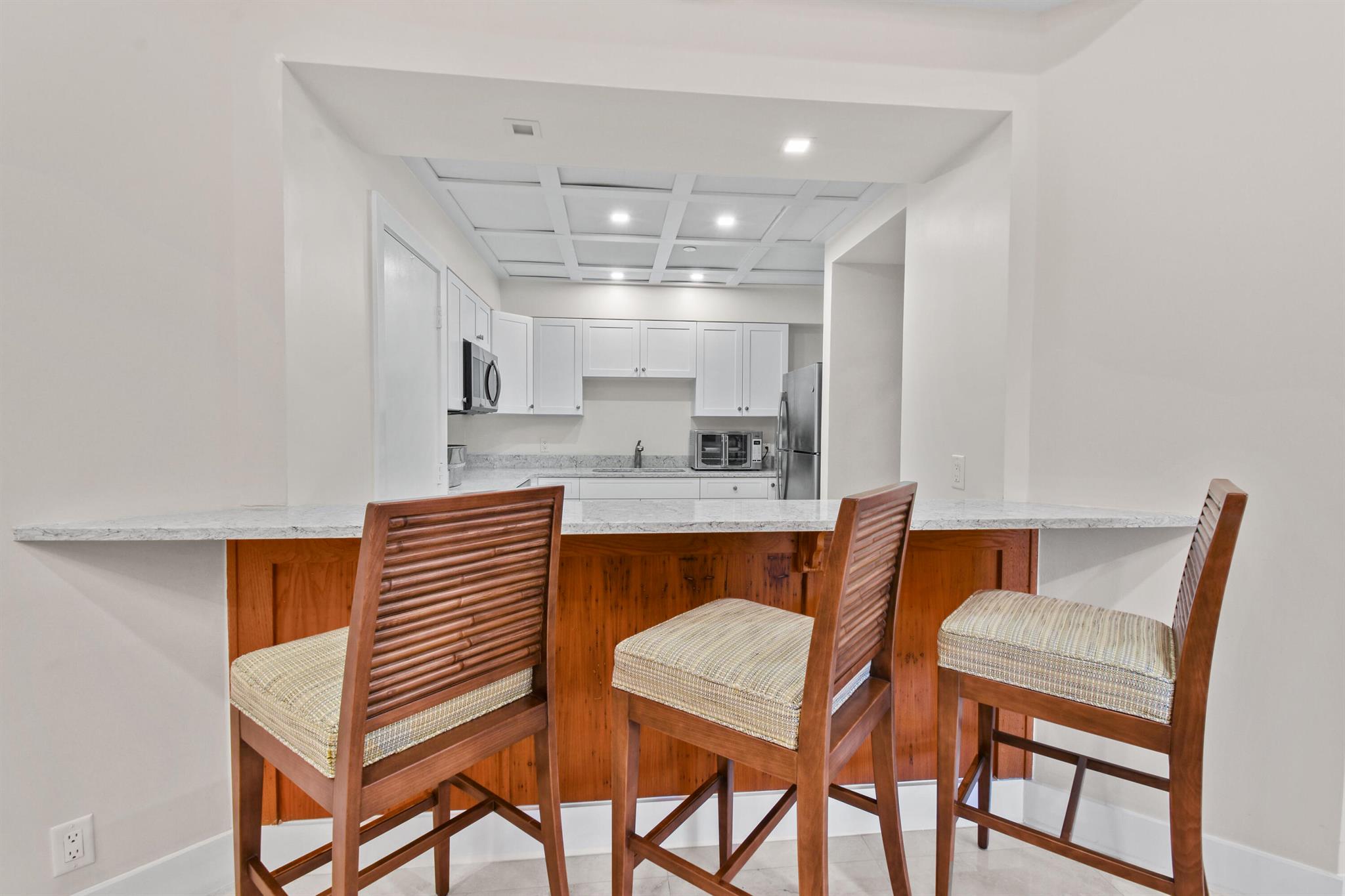 SOUTHPORTE ONE AT JONATHA - Residential Lease