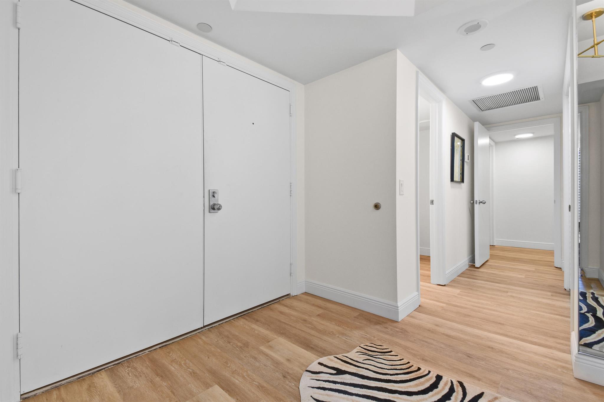 SOUTHPORTE ONE AT JONATHA - Residential Lease