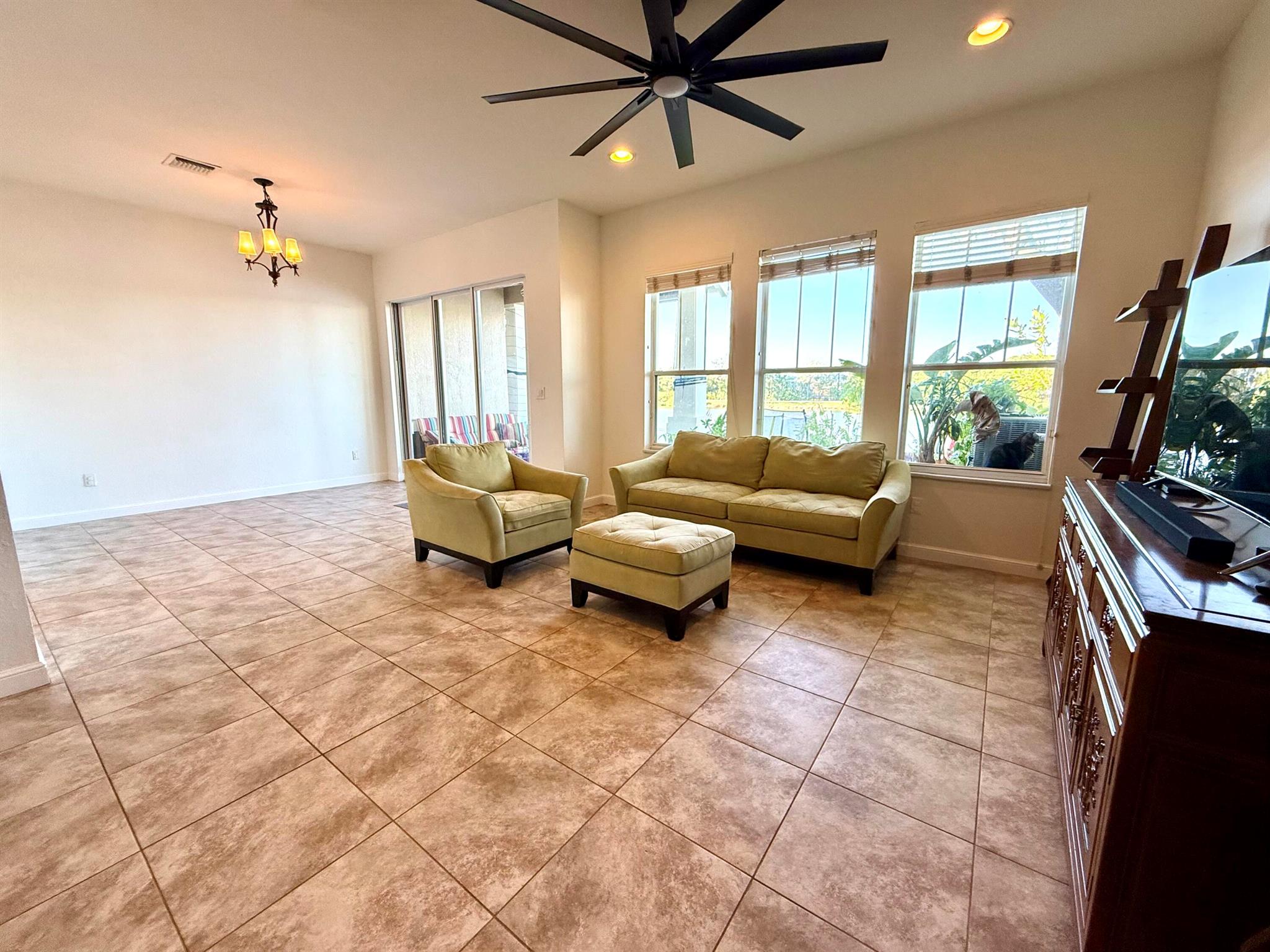 855 Marina Del Ray Lane 2