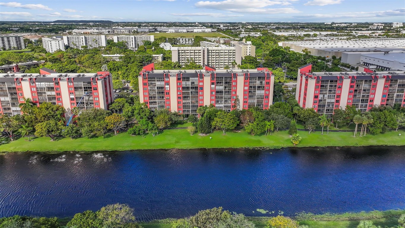 Cypress Bend - Residential