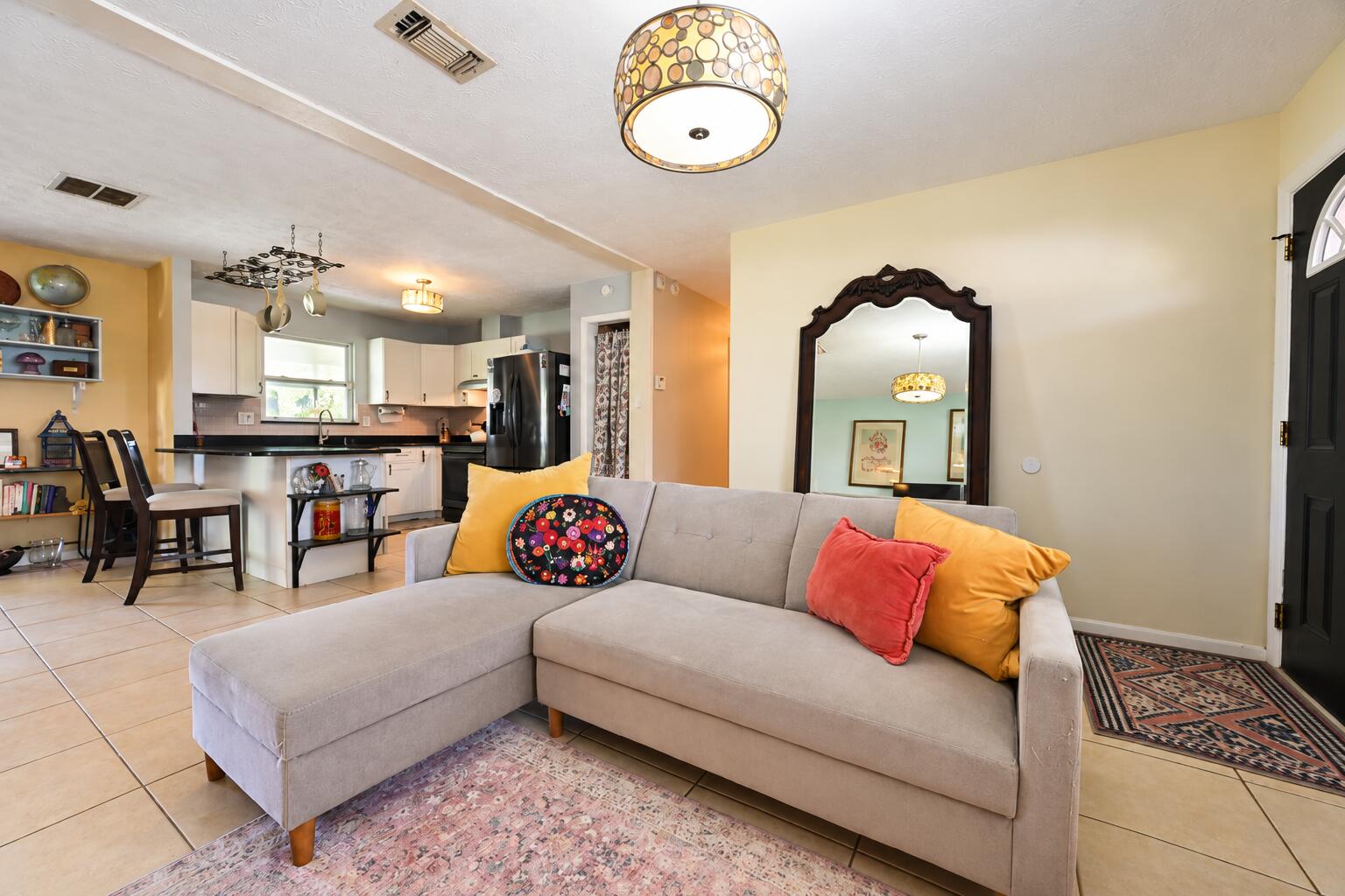 4702 Myrtle Drive