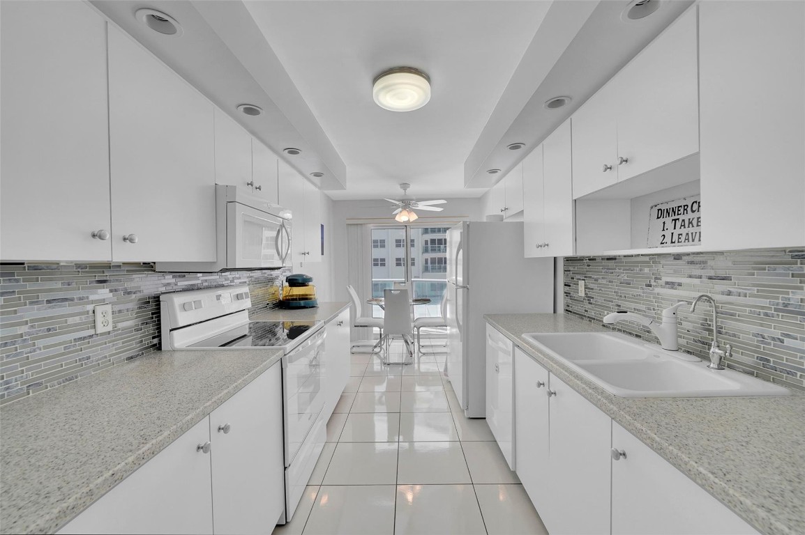 SOUTHPOINT CONDOMINIUM - Residential