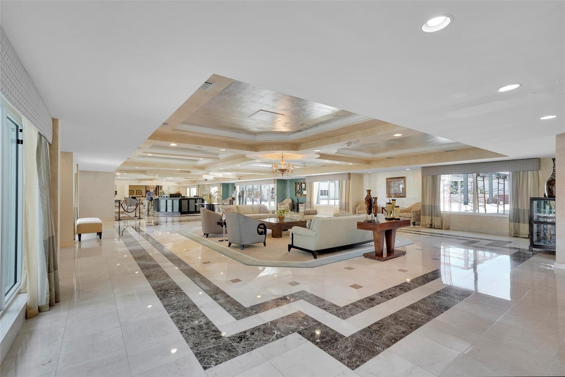 SOUTHPOINT CONDOMINIUM - Residential