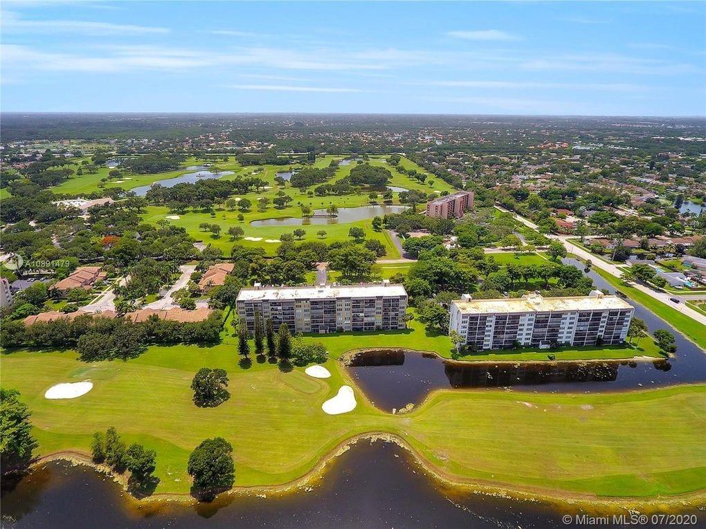 Rolling Hills - Residential