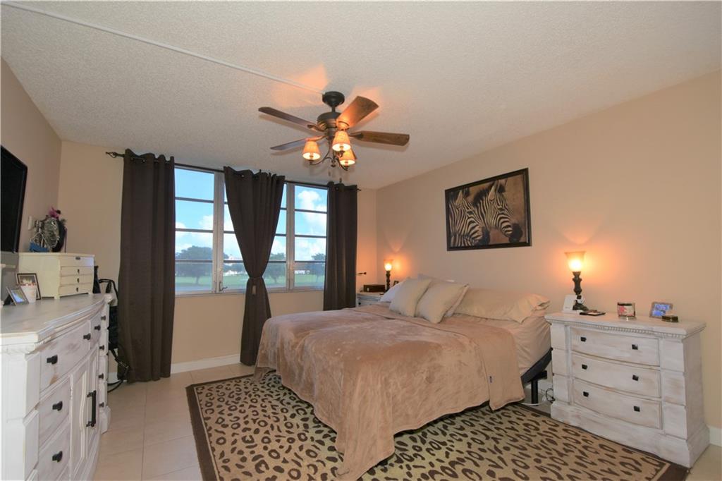 Rolling Hills - Residential