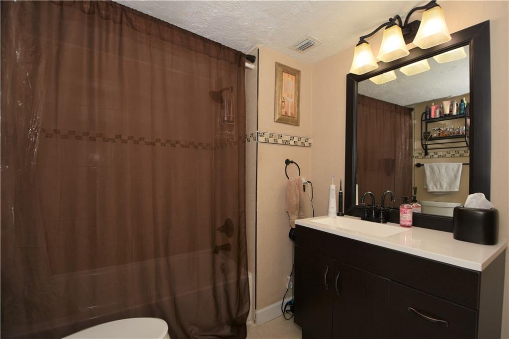 Rolling Hills - Residential