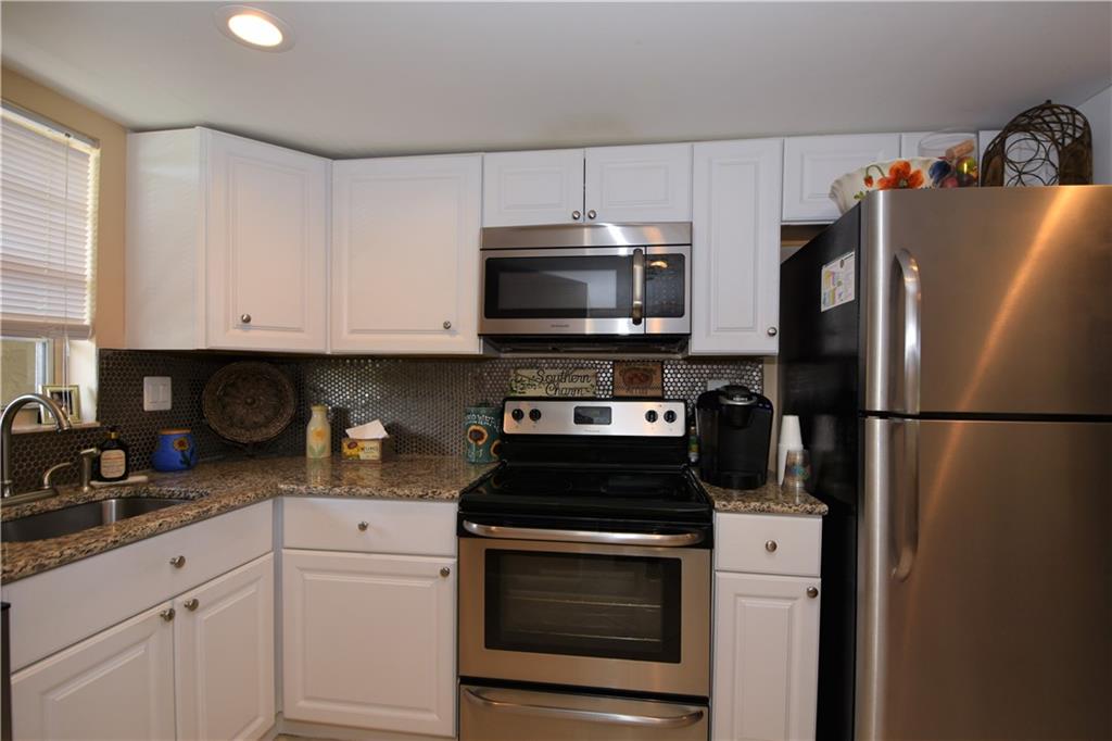 Rolling Hills - Residential