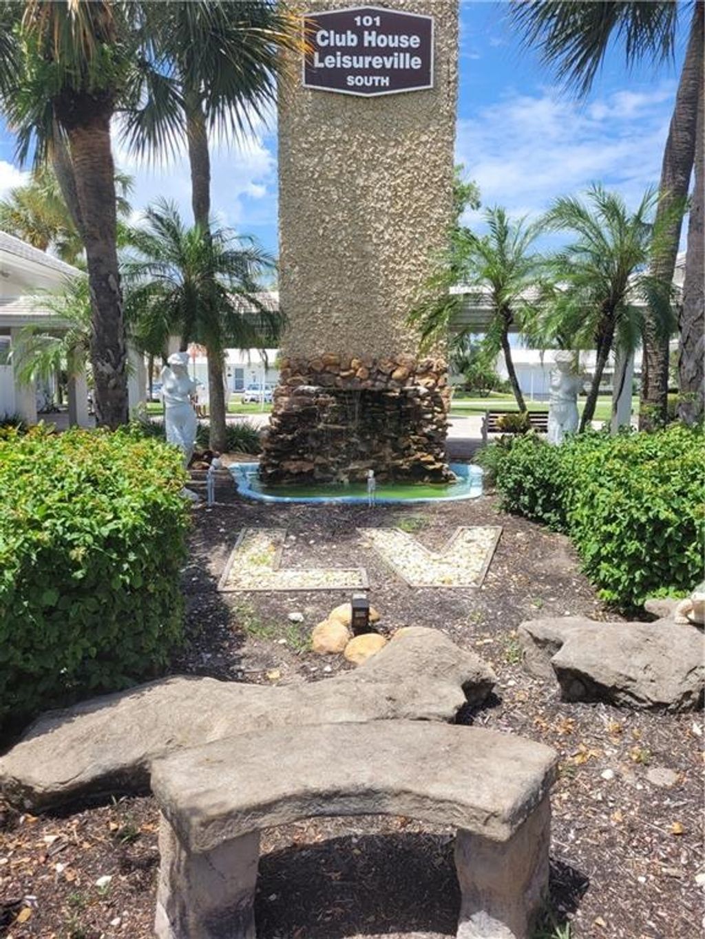 Photo of 2551 W Golf Blvd #106, Pompano Beach, FL 33064 (MLS # F10296152)