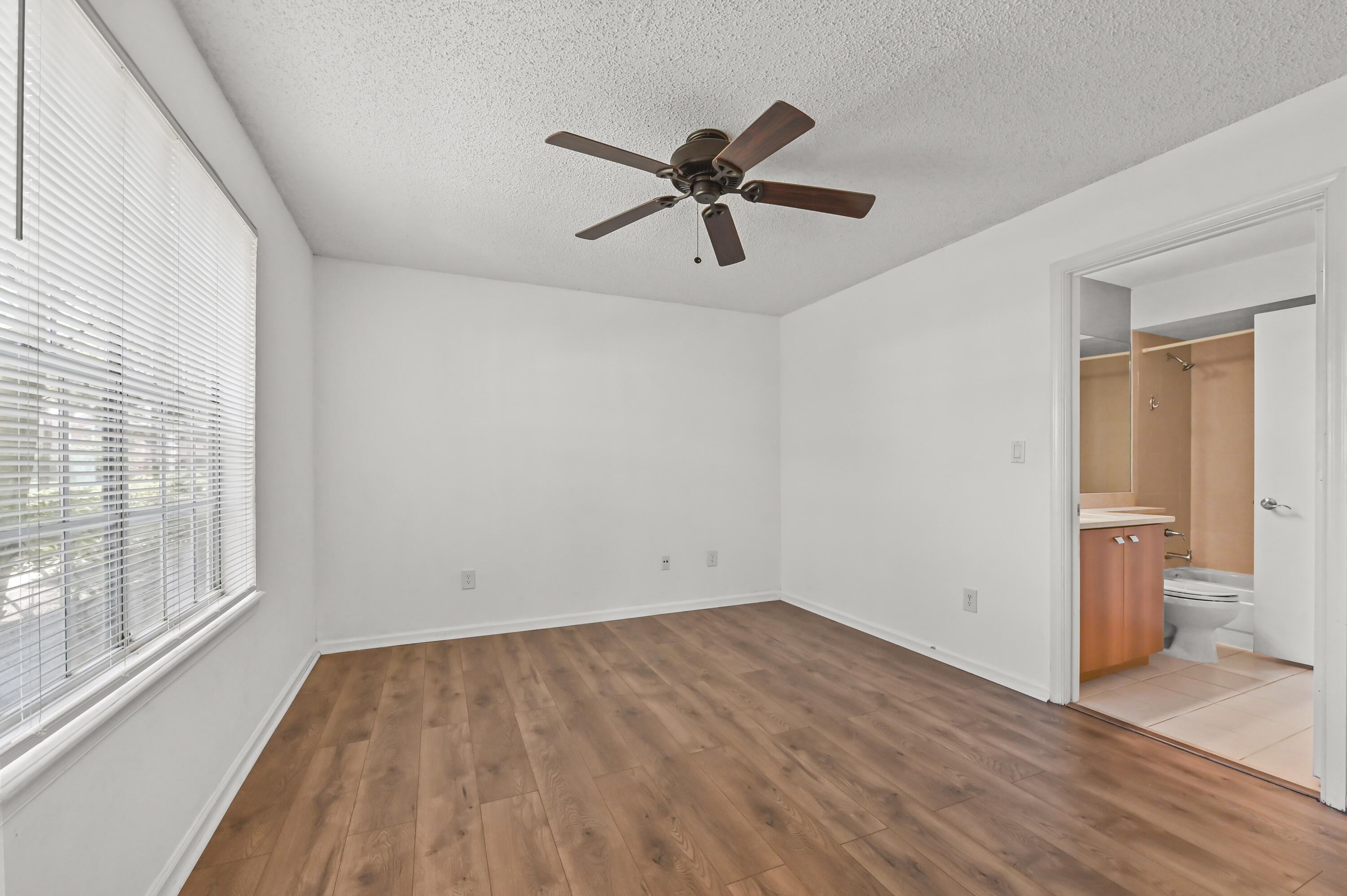 BAHIA AT DELRAY CONDO - Residential Lease