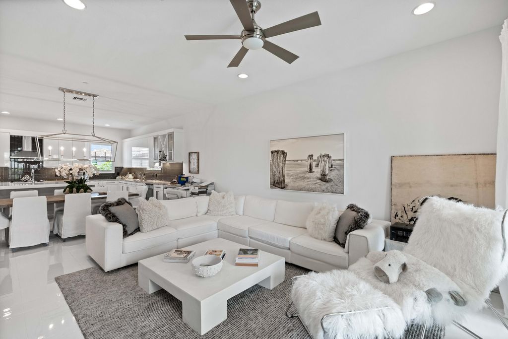 Photo of 3024 Franklin Place, Palm Beach Gardens, FL 33418 (MLS # B26010151)