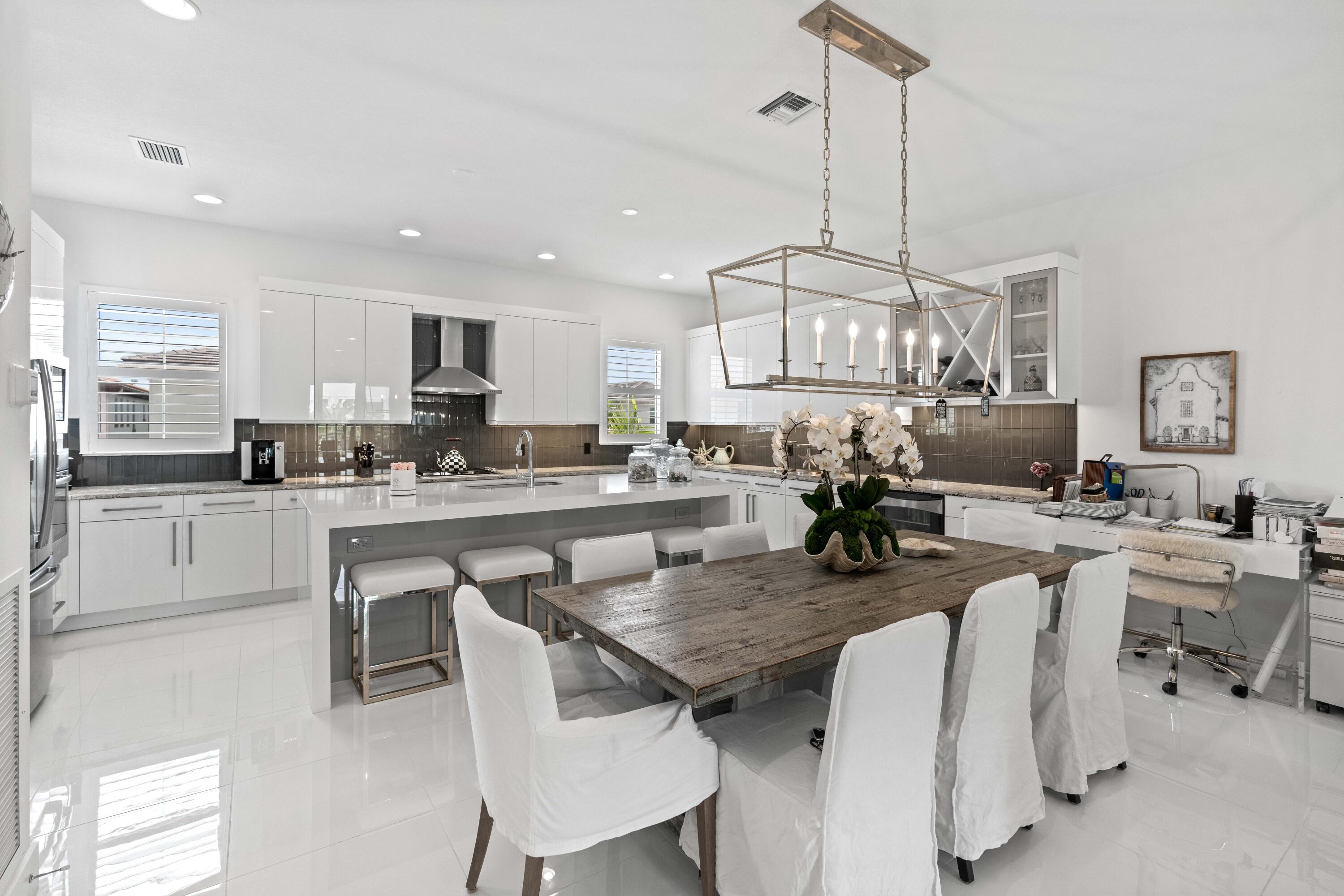 ALTON NEIGHBORHOOD 1 - Residential