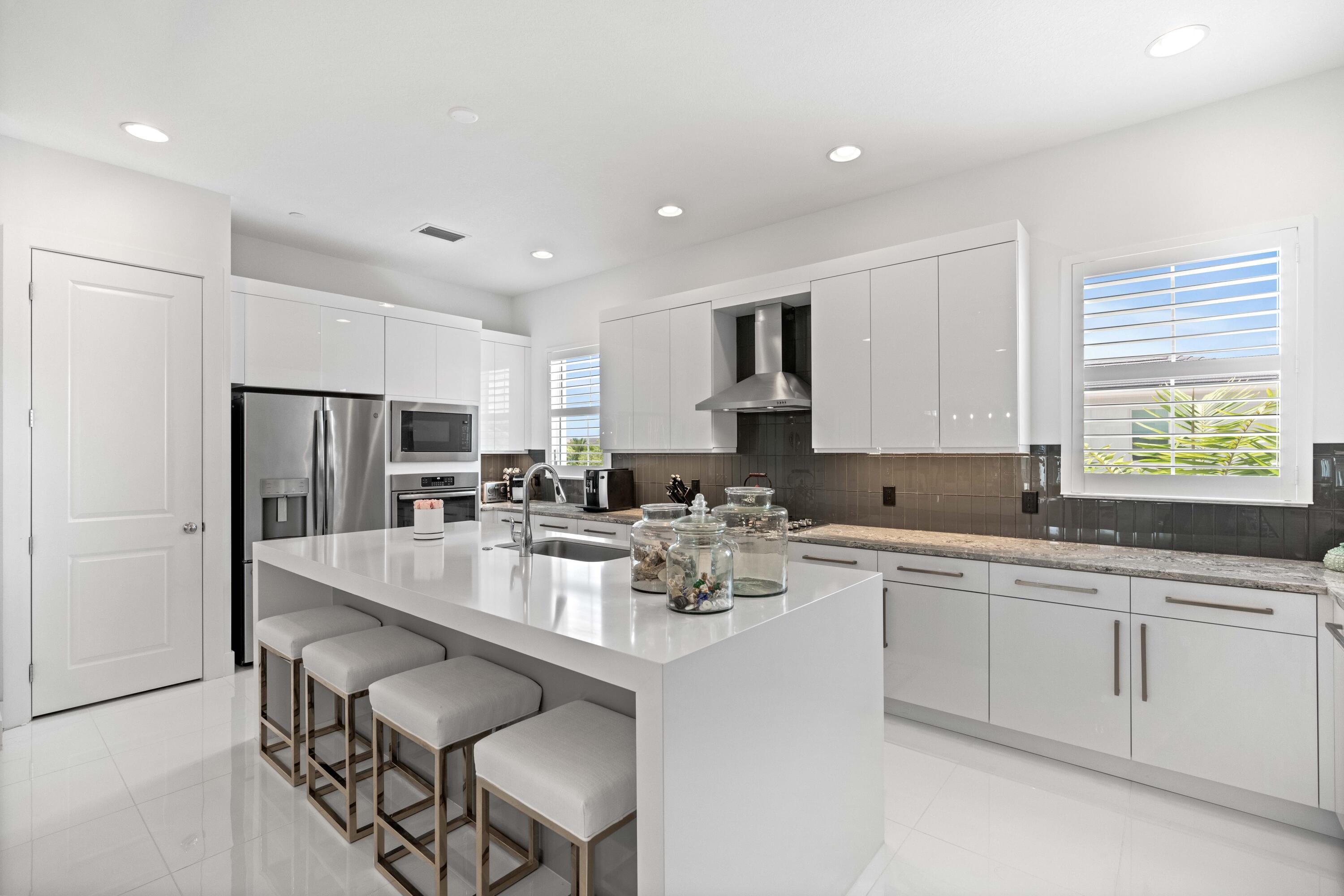 ALTON NEIGHBORHOOD 1 - Residential