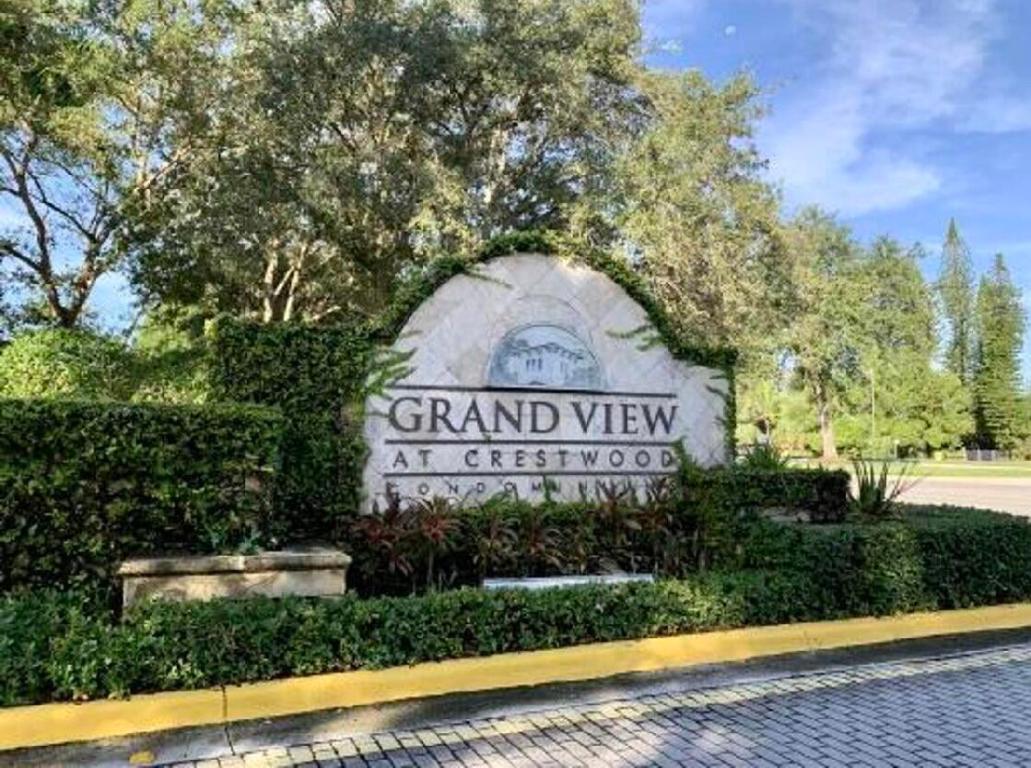 GRAND VIEW AT CRESTWOOD CONDOMINIUM - Residential Lease