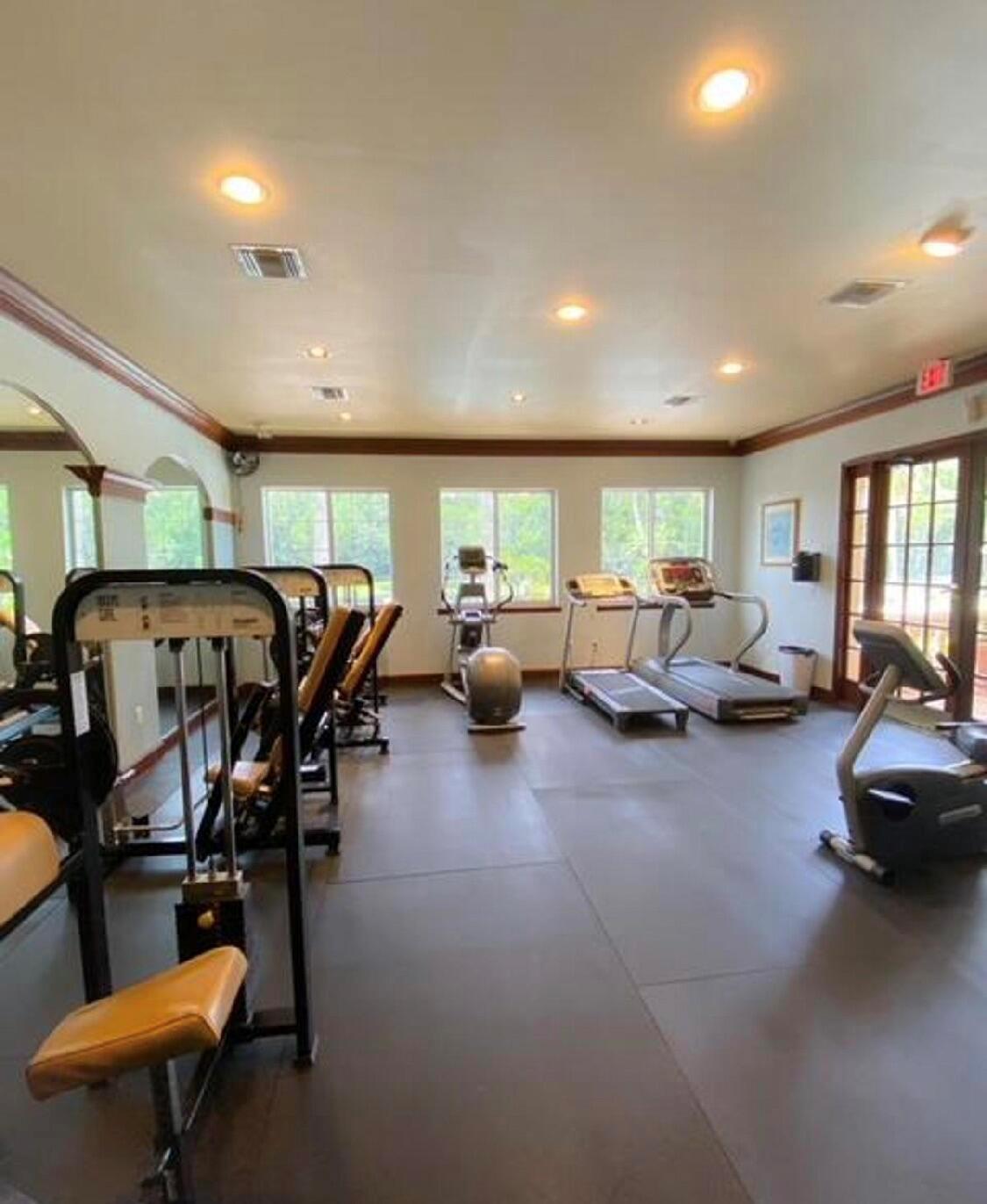 GRAND VIEW AT CRESTWOOD C - Residential Lease