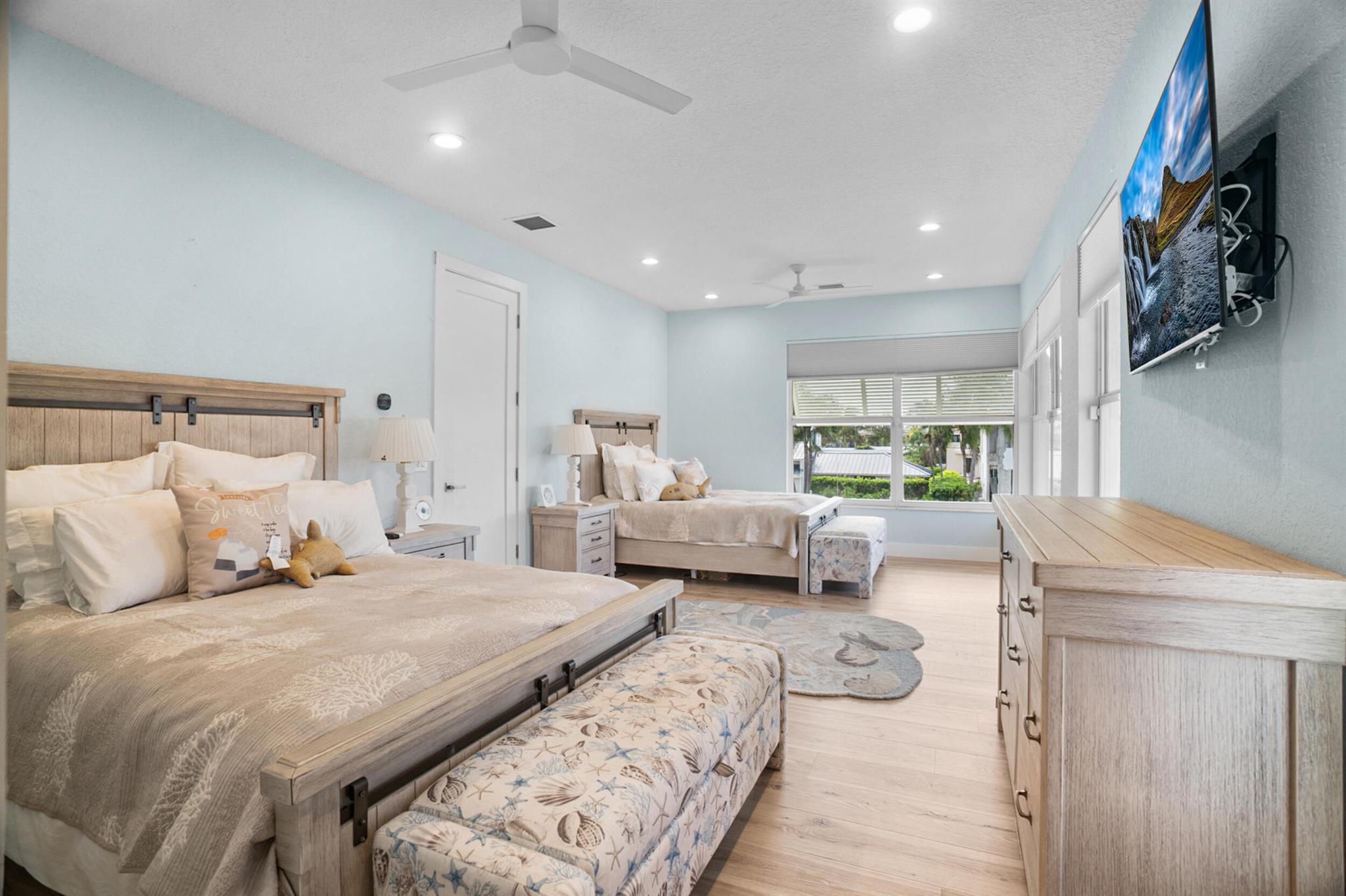 TROPIC ISLE 3RD SEC - Residential