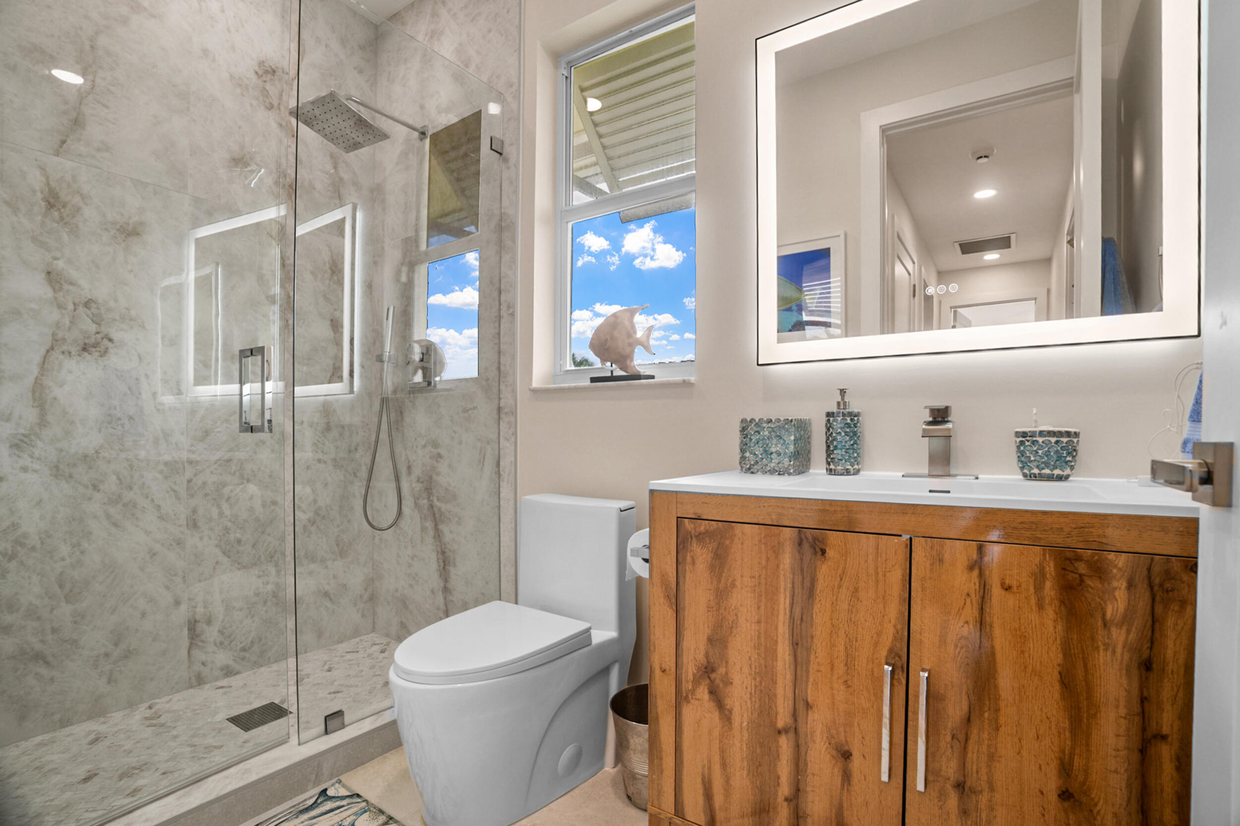 TROPIC ISLE 3RD SEC - Residential