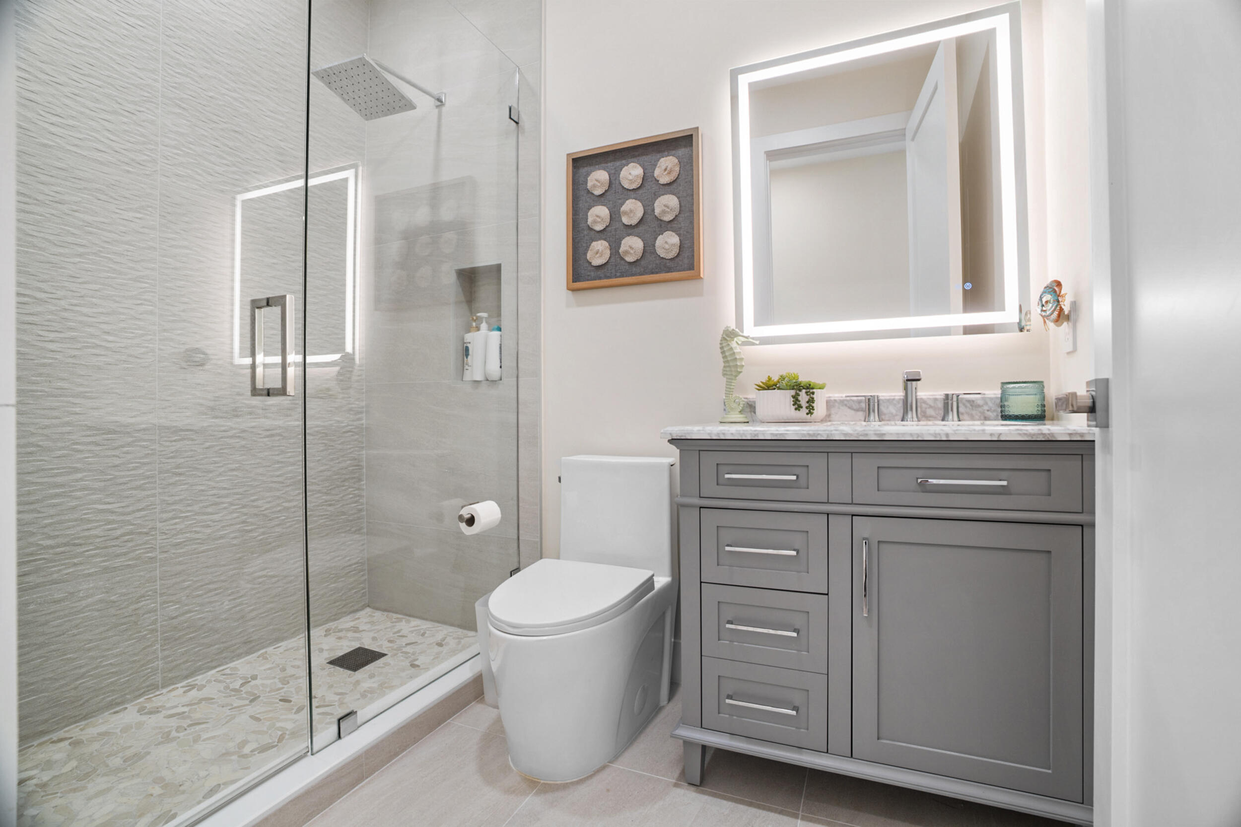 TROPIC ISLE 3RD SEC - Residential